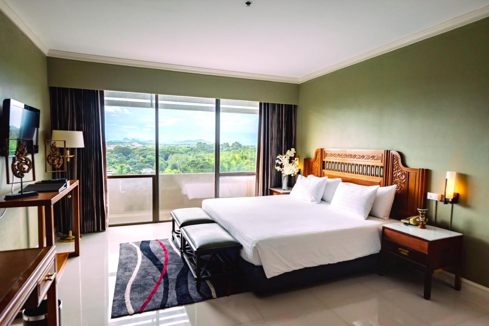 Loei Palace Hotel Exteriör bild