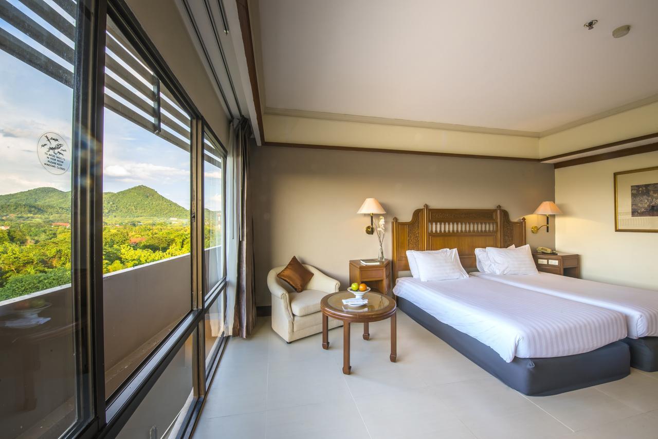 Loei Palace Hotel Exteriör bild