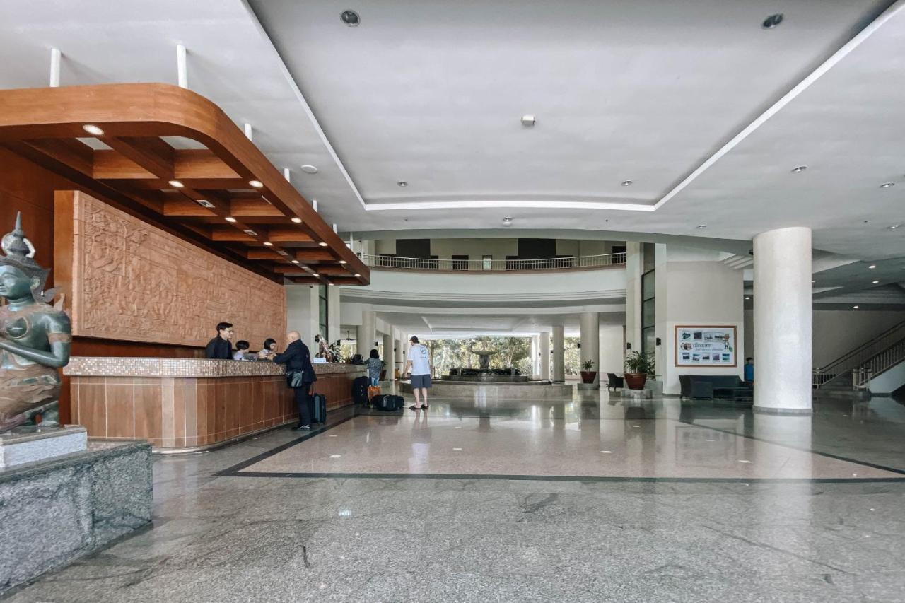 Loei Palace Hotel Exteriör bild